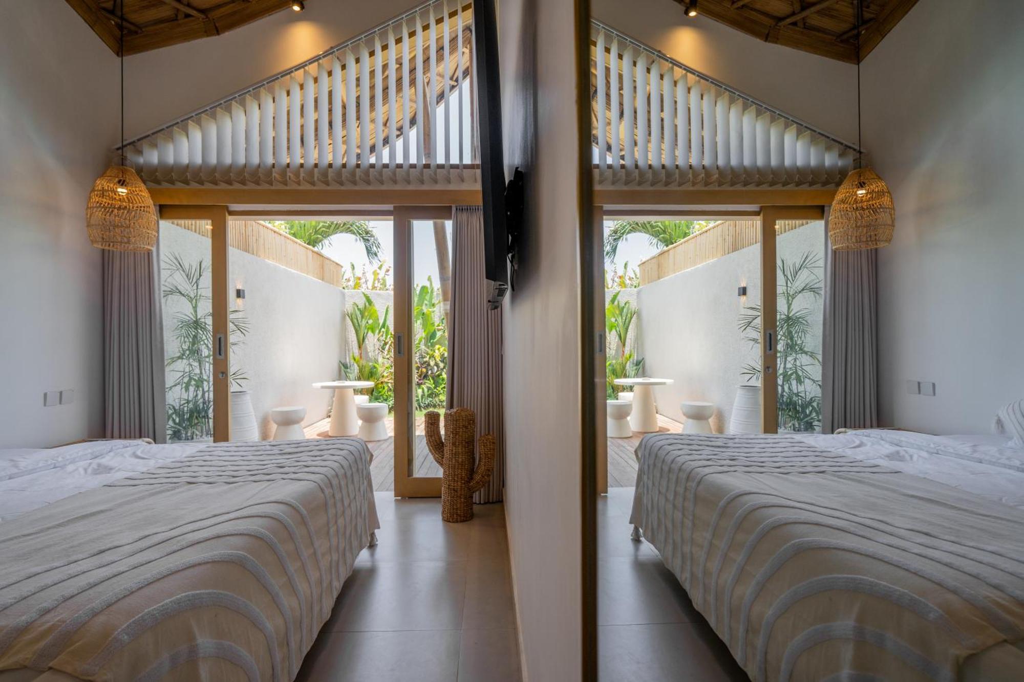 Villa Sunset Bamboo - 3Br Villa In Kerobokan Luaran gambar
